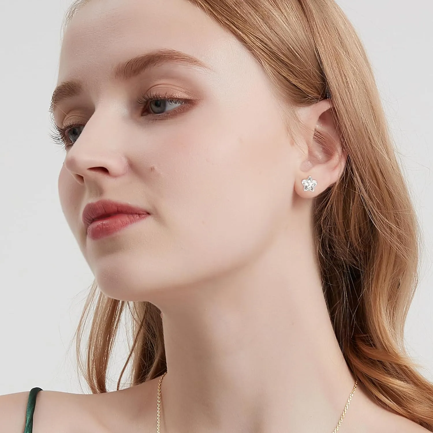 4 Pairs Star Stud Earrings for Women, Celestial Earrings, Silver Gold Stud Earrings Set Hypoallergenic for Sensitive Ears