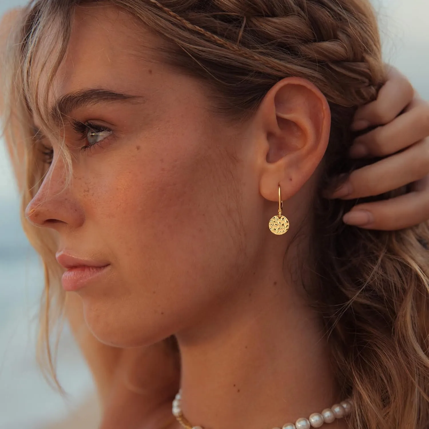 Disc Leverback Earrings for Women: Dainty 14k Gold Plated Dangle Earrings for Women Hypoallergenic Hammered Teardrop Coin Earring Set Gold Jewelry for Womens Trendy