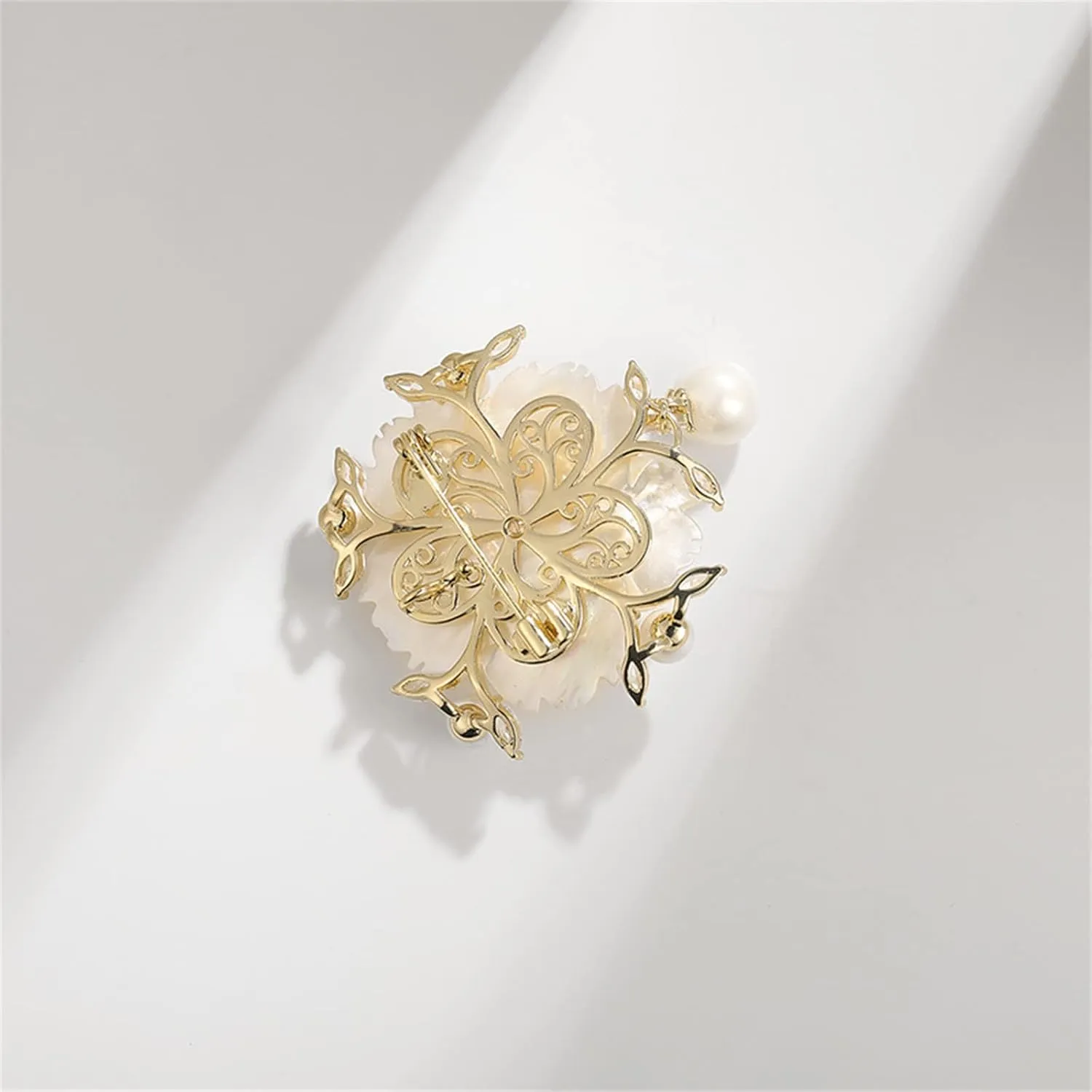 Floral Series Brooch Jewelry For Woman Fashion, Large Costume Broches & Pins Christmas Gift