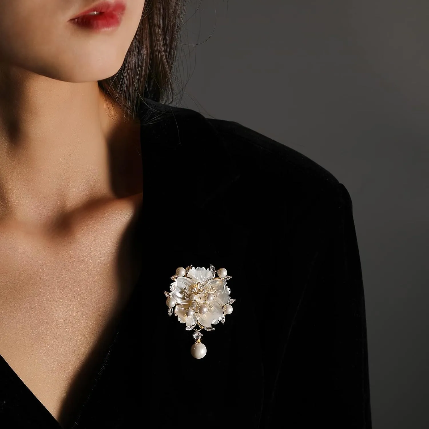 Floral Series Brooch Jewelry For Woman Fashion, Large Costume Broches & Pins Christmas Gift