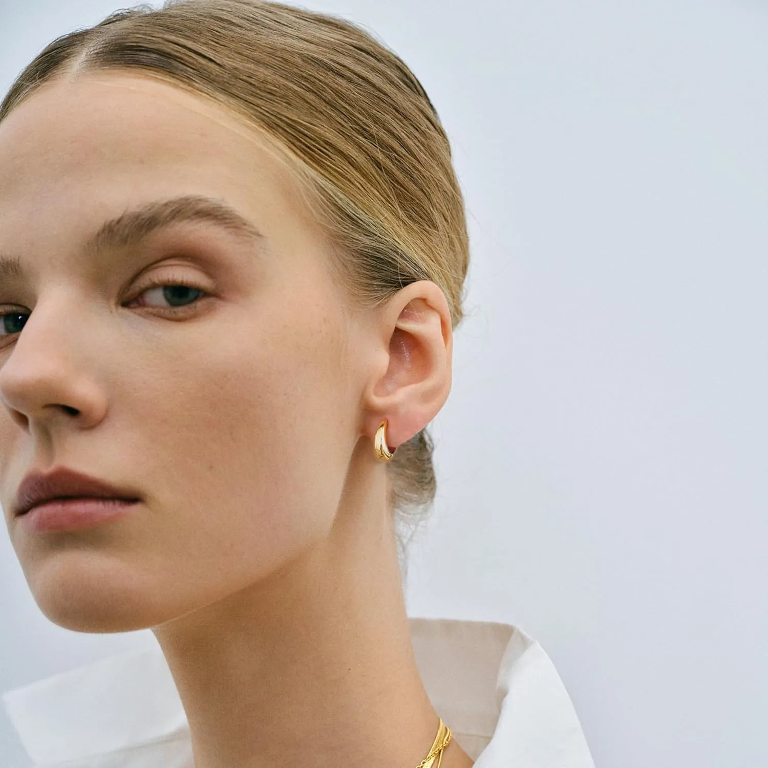Gold Hoop Earrings 0.4 inch Stainless Steel Dangle Earrings High Polishing Chunky Gold Statement Ear Ring Non Tarnish Hypoallergenic Earrings for Women