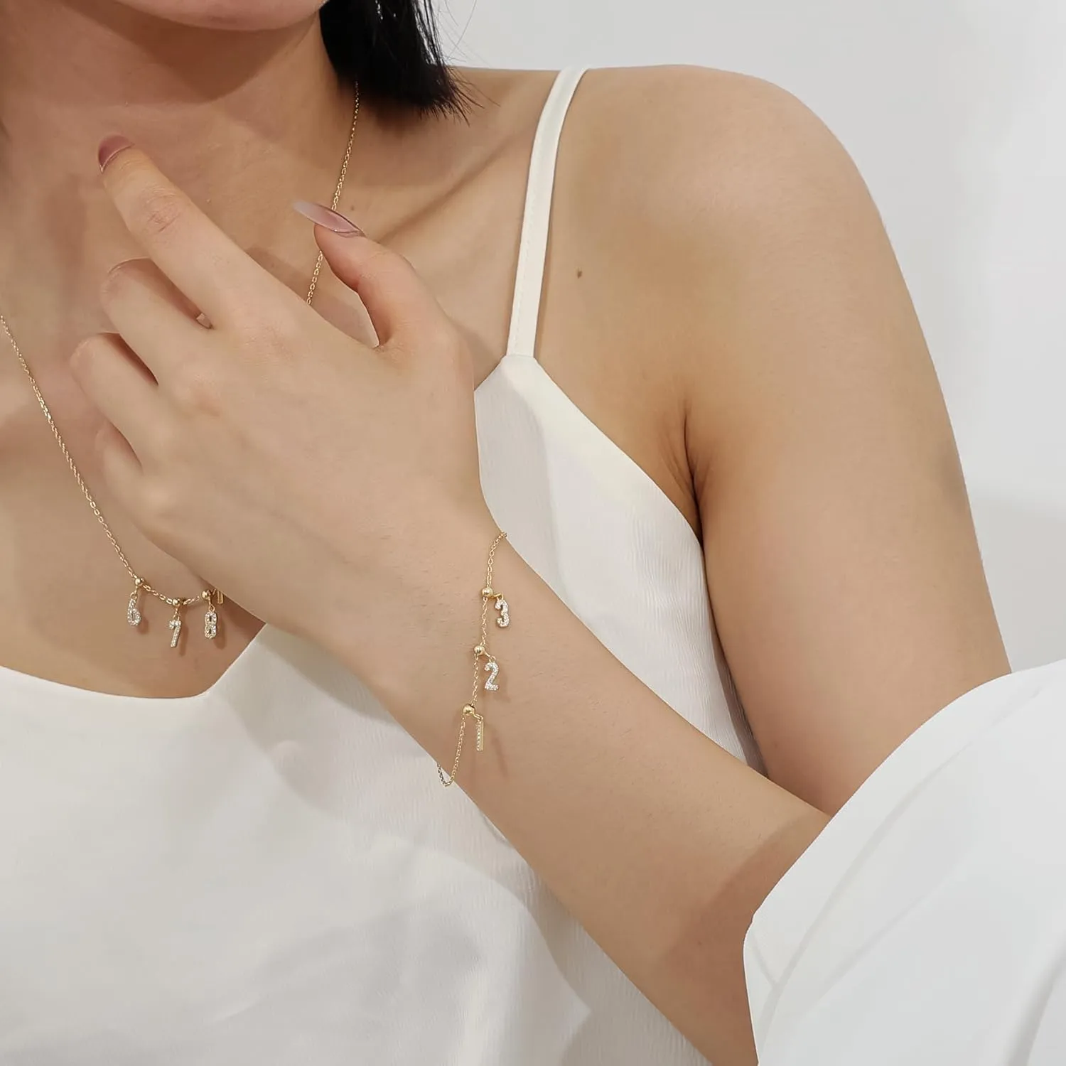 Gold Lnitial Necklace For Women 925 Silver Plated With 14k Gold And Zircon Gold Necklace For Women Unique DIY Design Personalized Letter Necklace Gift