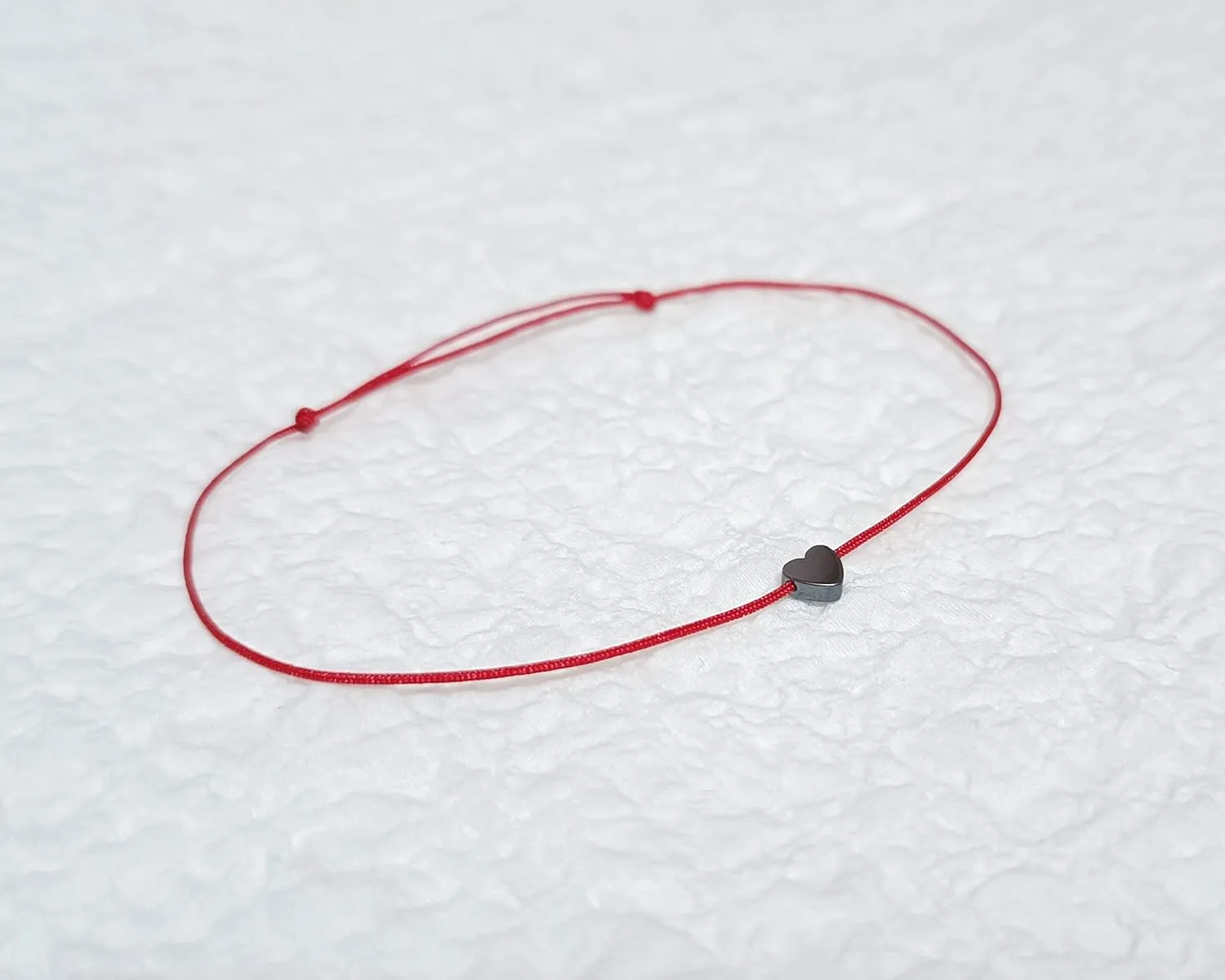Hand Made Natural Stone Hematite Heart Red String Bracelet Make A Wish Amulet Kabbalah Red String Of Fate Protection Bracelet Birthday Gift Good Luck Friendship Lucky Charm Couple Women Men Teenagers