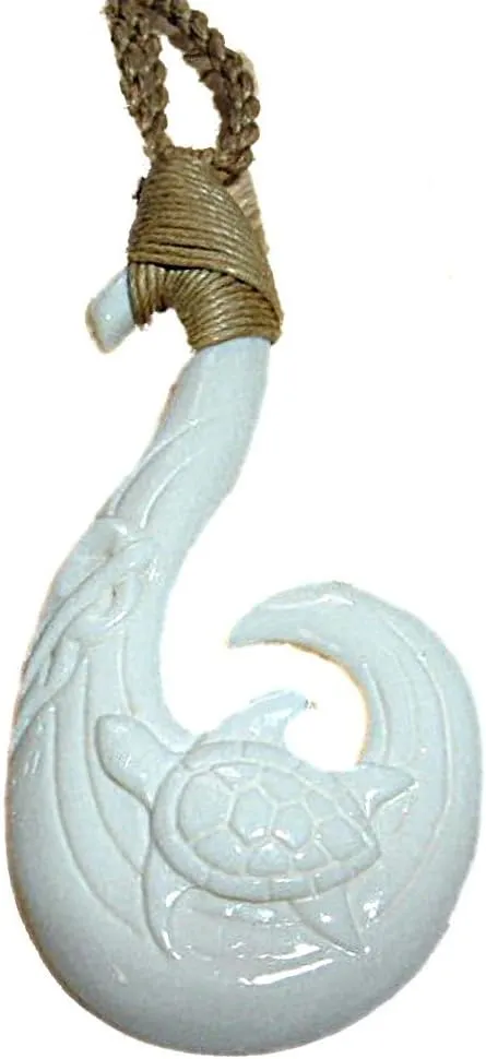 HAWAIIAN HONU SEA TURTLE FISH HOOK BONE CARVED PENDANT/NECKLACE