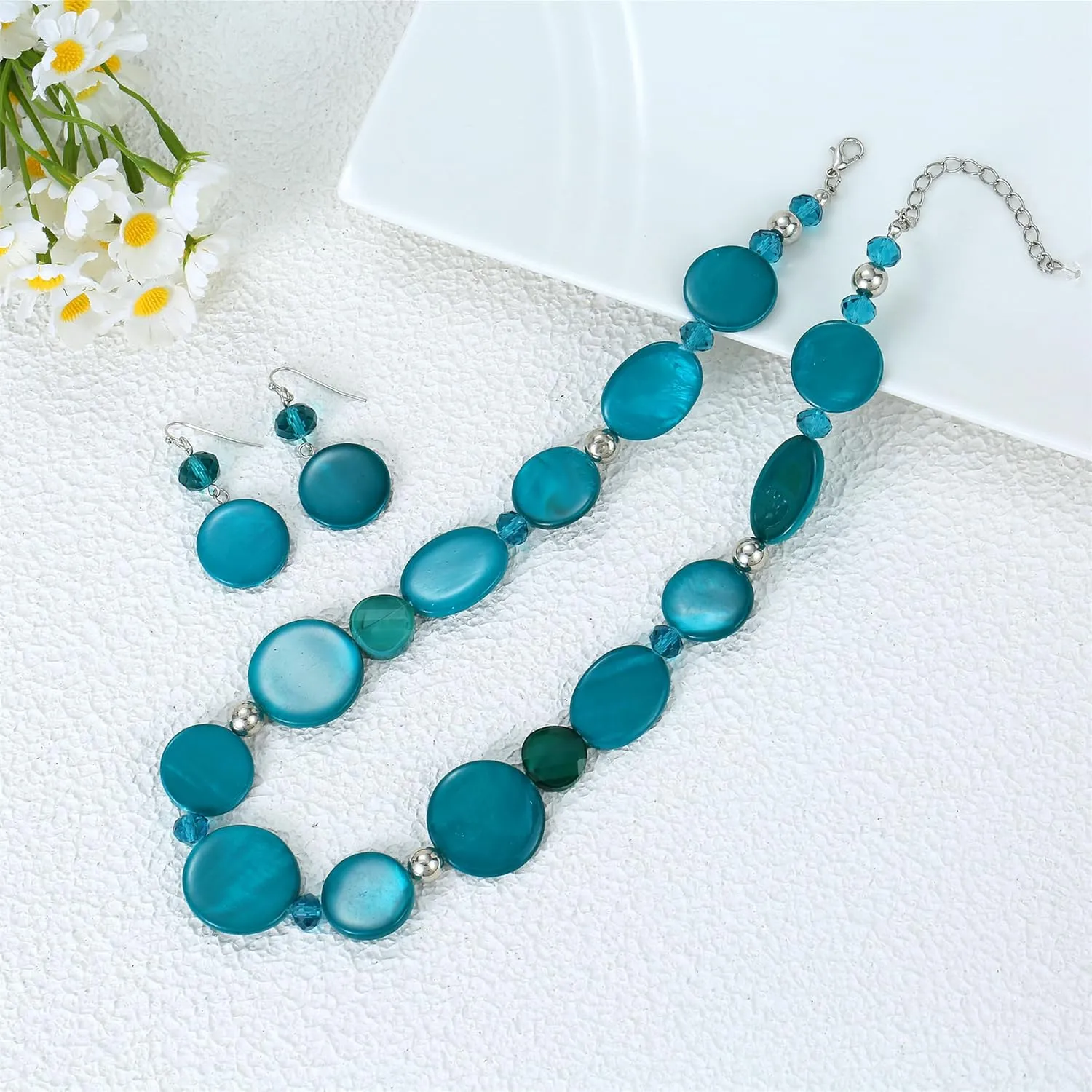 Jules D.Chunky Beads Necklace Colorful Shell Necklace Fashion Statement Necklace Set for Women Gifts