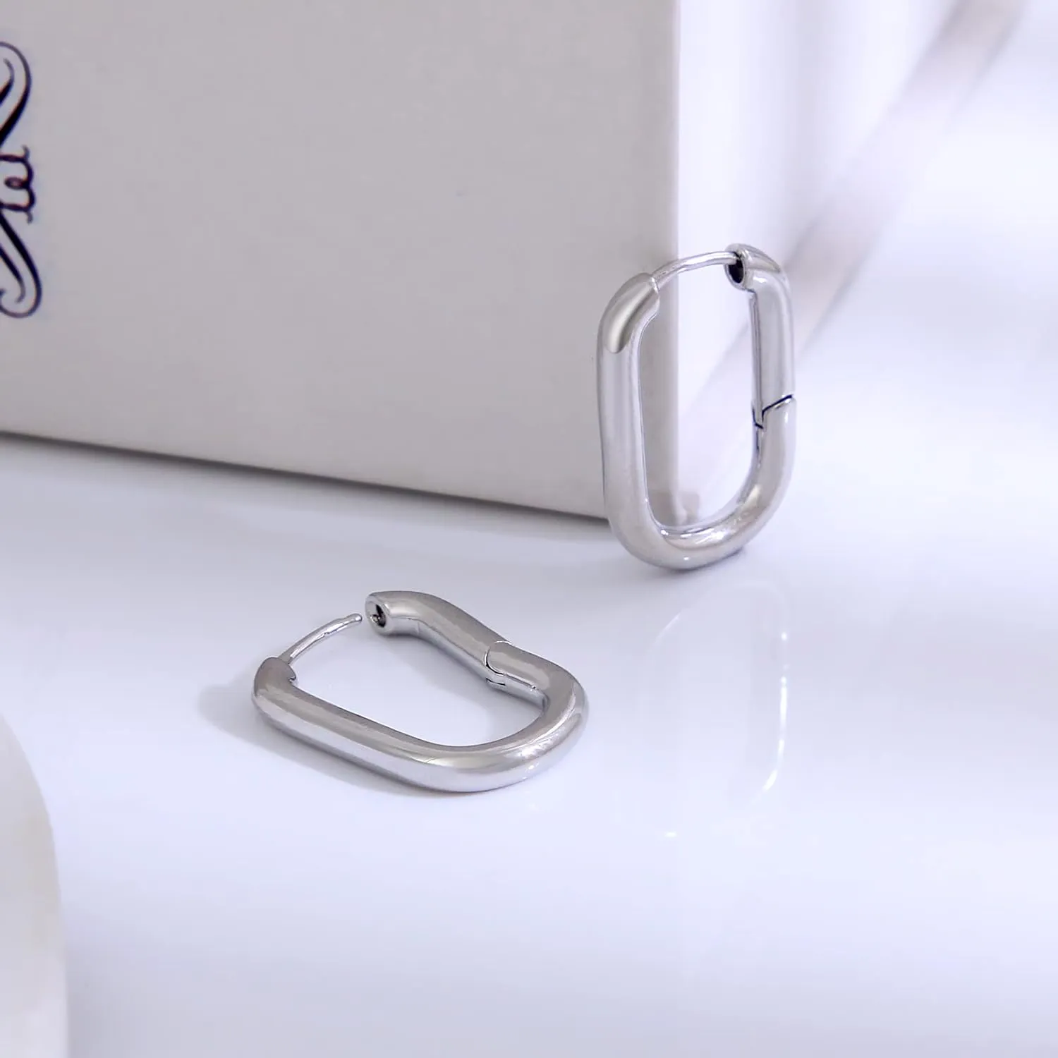 KOMI 18K Gold-plated Zircon Earrings are the Best Gift for Daughters Mothers and Wives