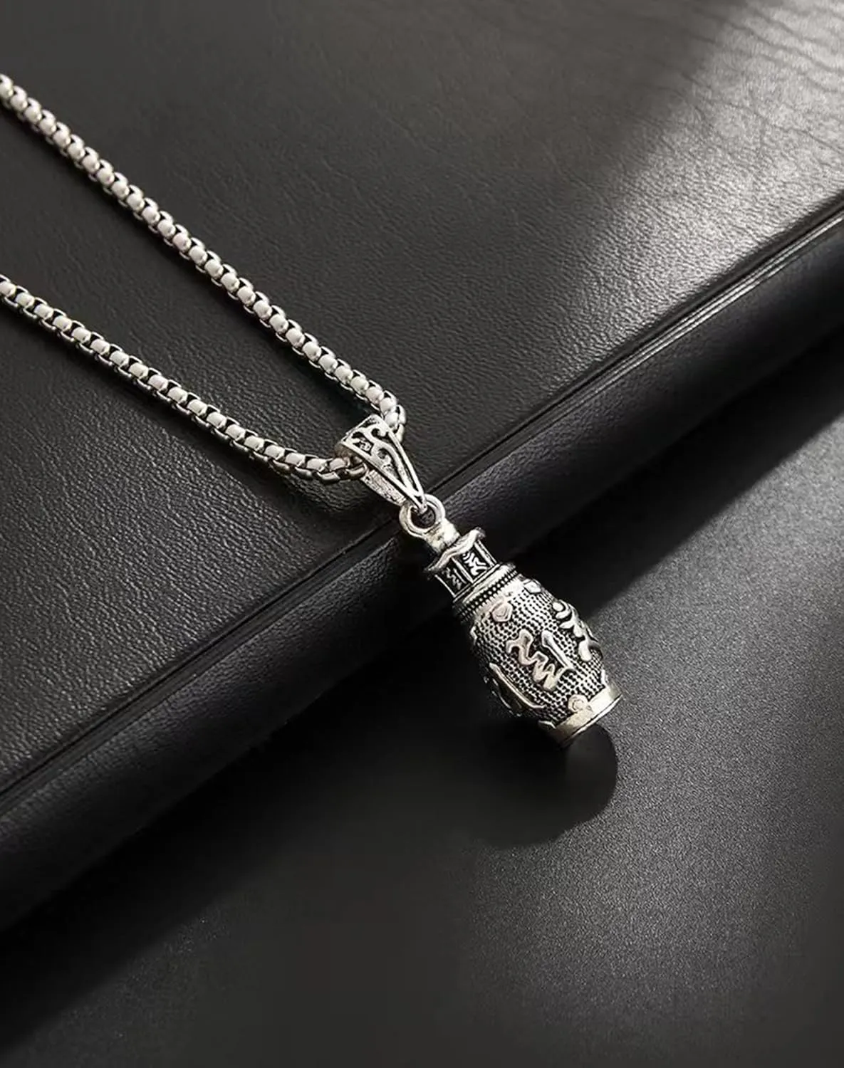 Om Mani Padme Hum Totem Column Necklace for Men and Women, Stainless Steel Meditation and Healing, Six-Word Buddhist Pendant Jewelry