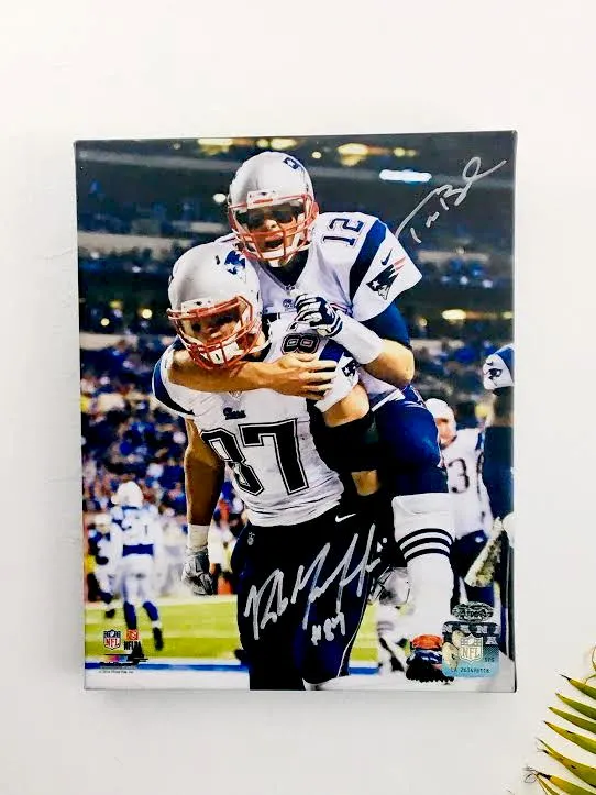 Rob Gronkowski and Tom Brady NE Patriots Facsimile Autograph 11x14 Canvas Print Wall Art