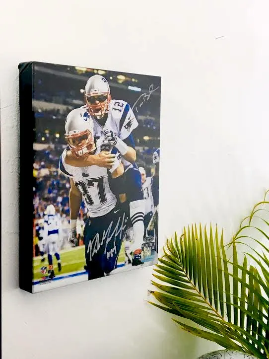 Rob Gronkowski and Tom Brady NE Patriots Facsimile Autograph 11x14 Canvas Print Wall Art