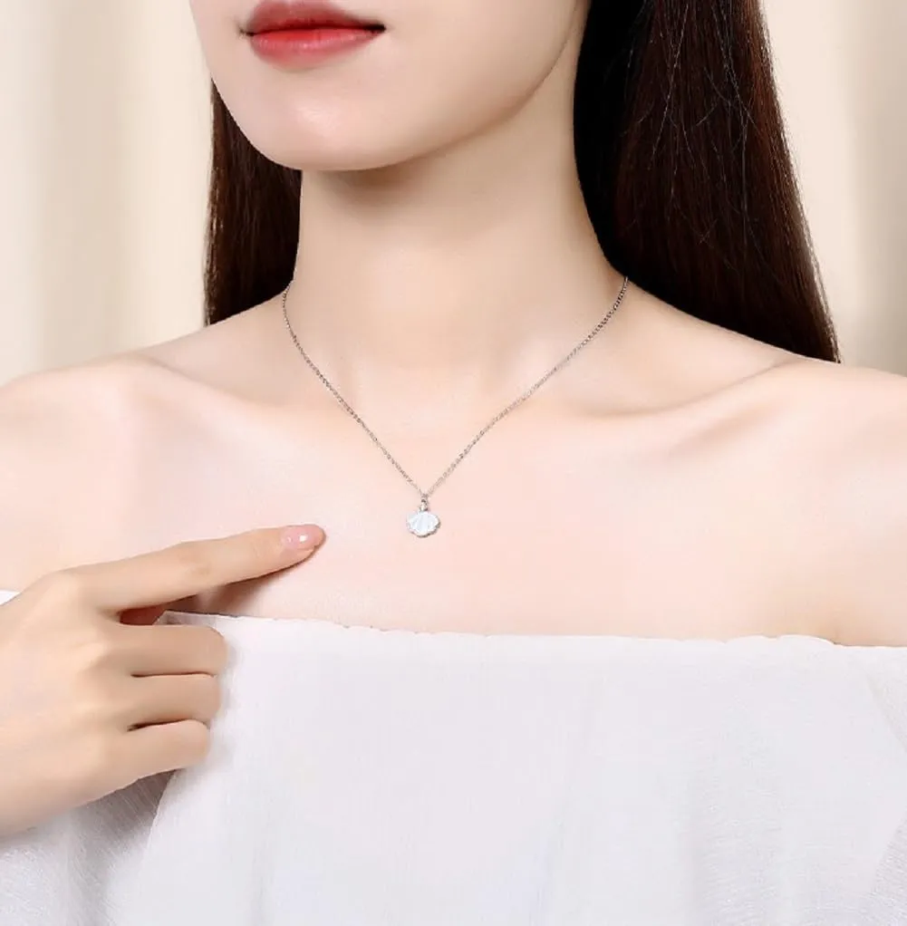 Sterling Silver Seashell Leaf Pendant Necklace Shellfish with Cubic Zirconia Jewelry