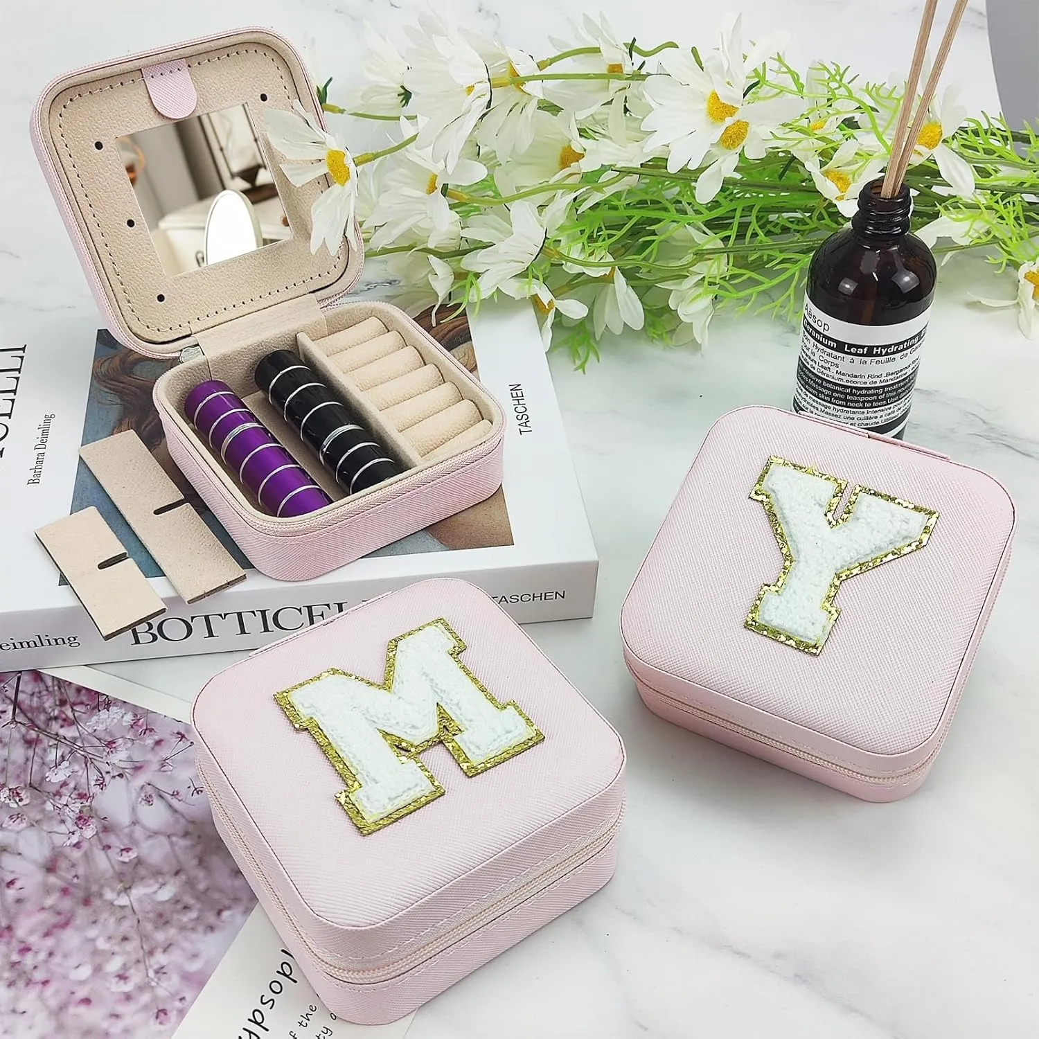 Travel Jewelry Case Organizer, Gifts for Women Teen Girls Initial Jewelry box with Mirror Vacation Beach Essentials Ring Necklace Earring Organizer Box (R)