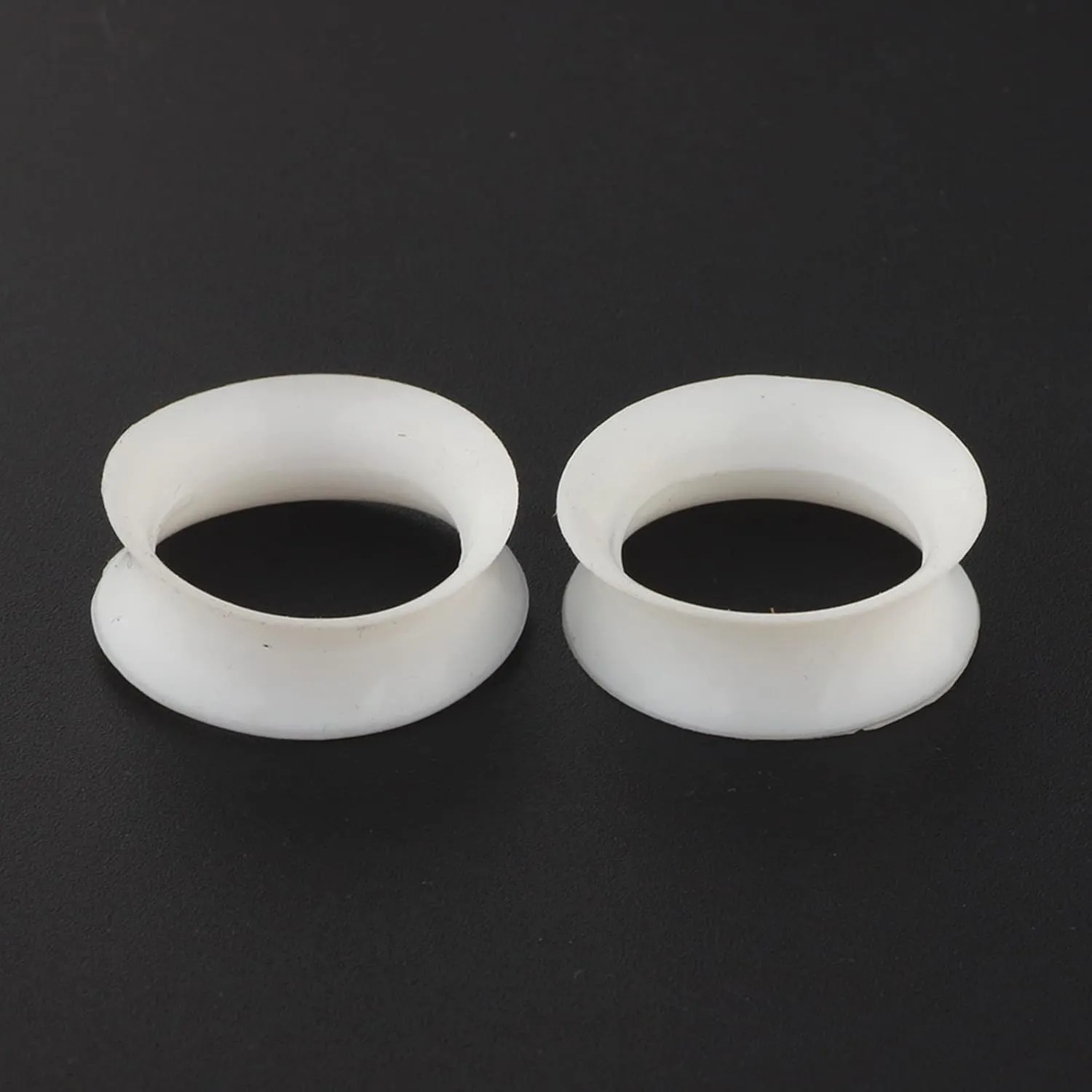 Tunnel Plug Silicone, Tunnels and Plugs for Women Colorful Hoop Tunnel Plug Set Multiple Sizes, 2PCS