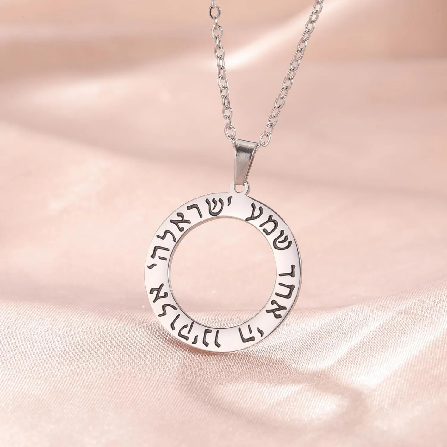 VASSAGO Hebrew Prayer Necklace for Women Men Stainless Steel Shema Yisrael Star of David Pendant Jewish Religious Blessing Jewelry